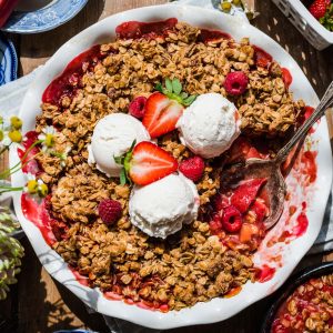 Strawberry Rhubarb Crisp